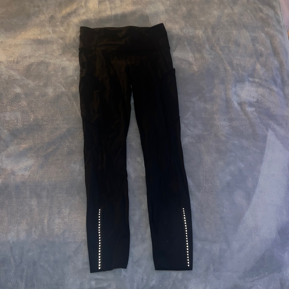 Lululemon fast and free